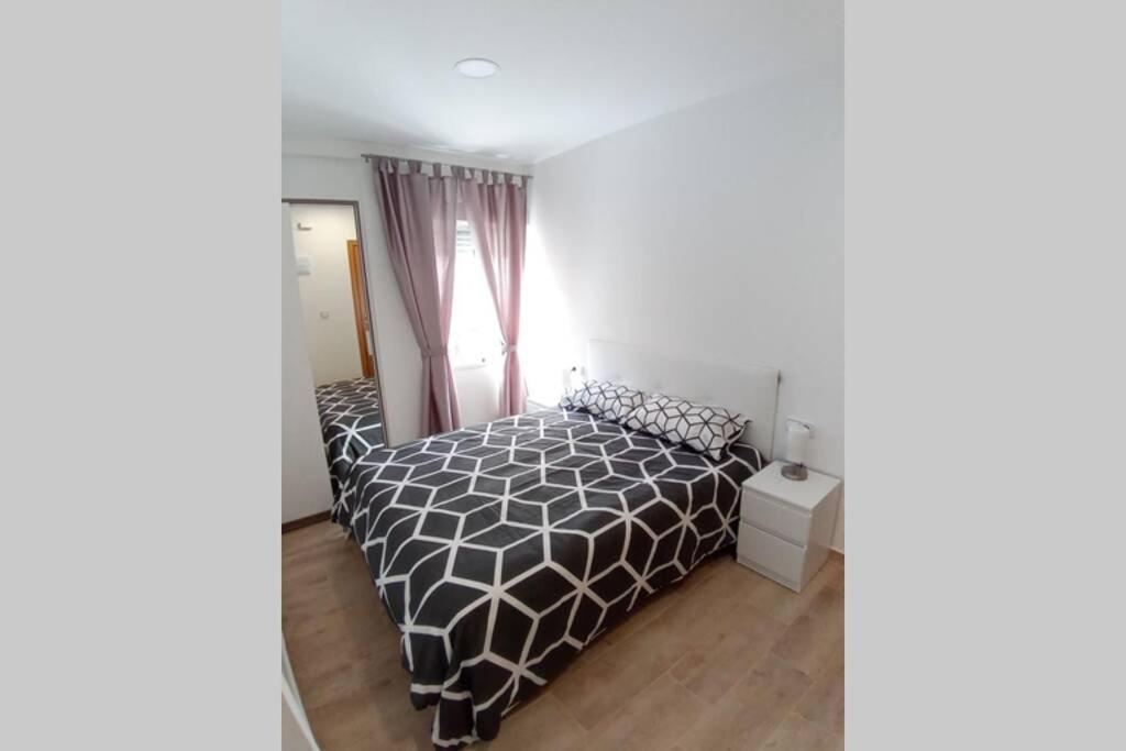 Apartamentos En Alameda Junto Al Corte Ingles Cartagena Ngoại thất bức ảnh