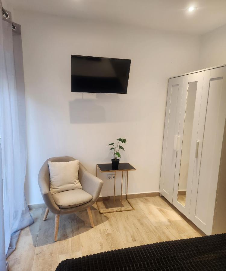 Apartamentos En Alameda Junto Al Corte Ingles Cartagena Ngoại thất bức ảnh